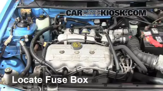 1994 Mercury Tracer 1.9L 4 Cyl. Sedan Fusible (moteur) Remplacement